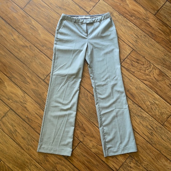 Old Navy Classic Rise Dress Pant - Picture 1 of 11